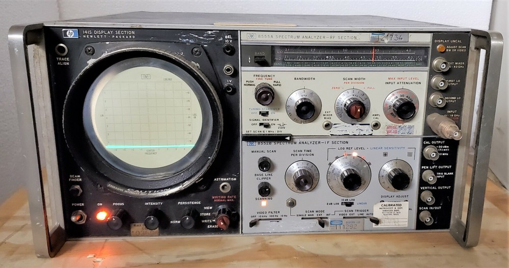 HP HEWLETT PACKARD SPECTRUM ANALYZER w/ 141S DISPLAY 8555A RF & 8552B IF SECTION
