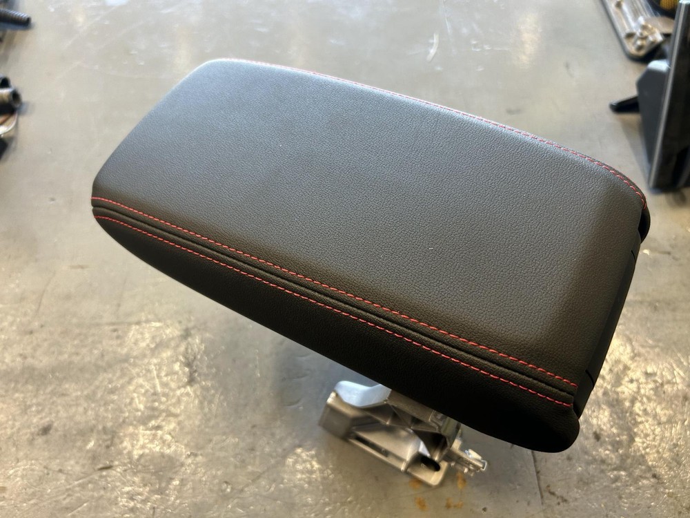 AUDI S3 Front Console Armrest 8Y0864283B 4PK B3890