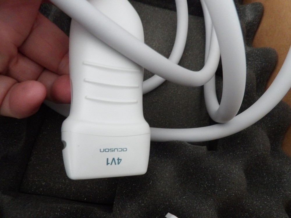 SIEMENS ACUSON 4V1 VECTOR ARRAY ULTRASOUND TRANSDUCER PROBE
