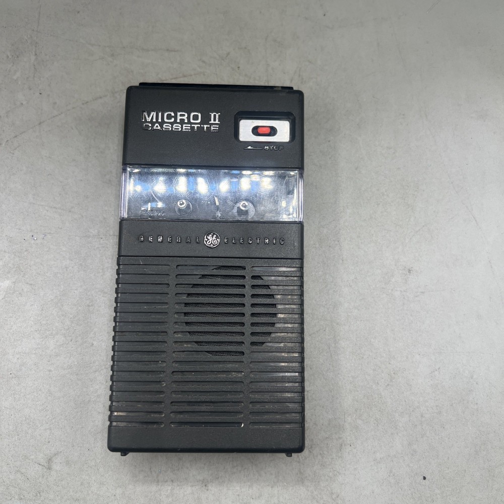 GE VINTAGE MICRO CASSETTE RECORDER See Description Rare