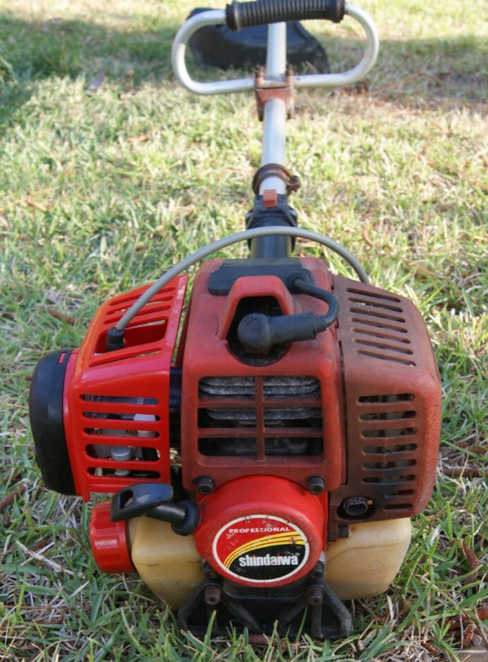 SHINDAIWA T270 STRING TRIMMER