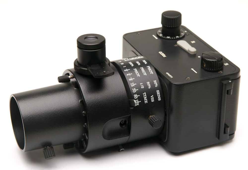 WILD MPS12 HEERBRUGG SWITZERLAND 35mm microscope camera with leaf shutter