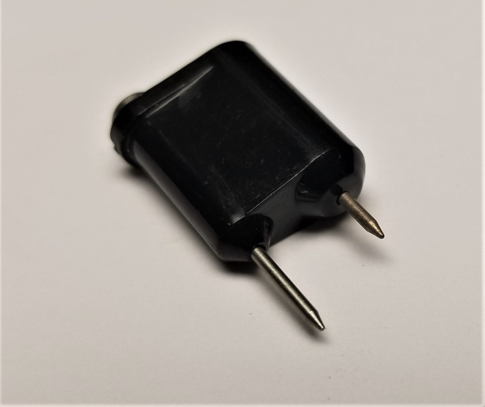 Tektronix 013-0085-00 Bayonet Ground Assembly