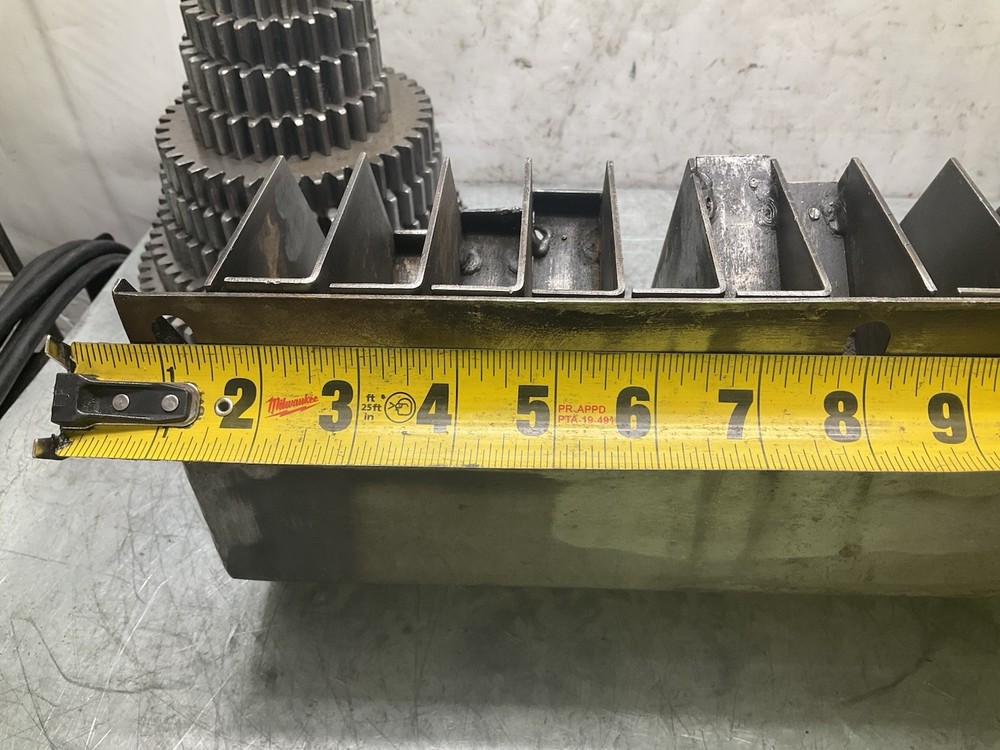 Cincinnati Horizontal Milling Machine Feed Change Gear Set Production 10ea+rack