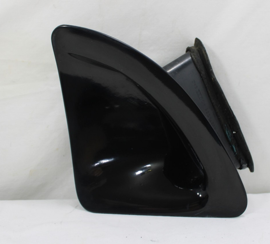 1994-1998 FORD MUSTANG SCOOP INSERT VENT TRIM LEFT & RIGHT QUARTER PANEL BLACK