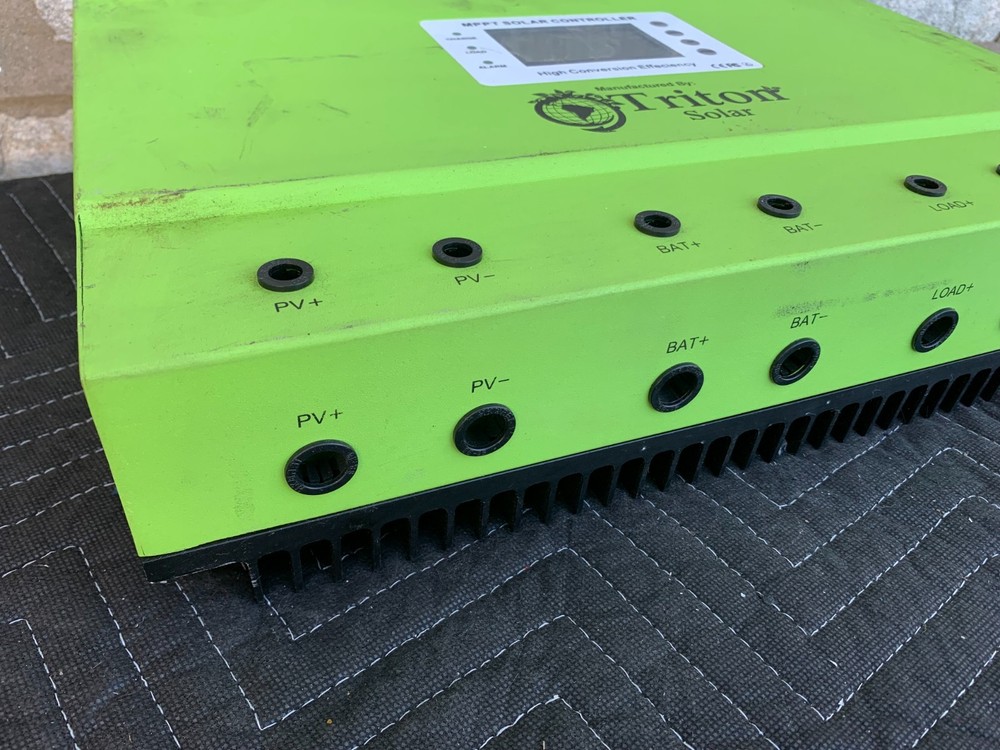 Triton MPPT Solar Controller High Conversion Effeciency UNTESTED AS IS