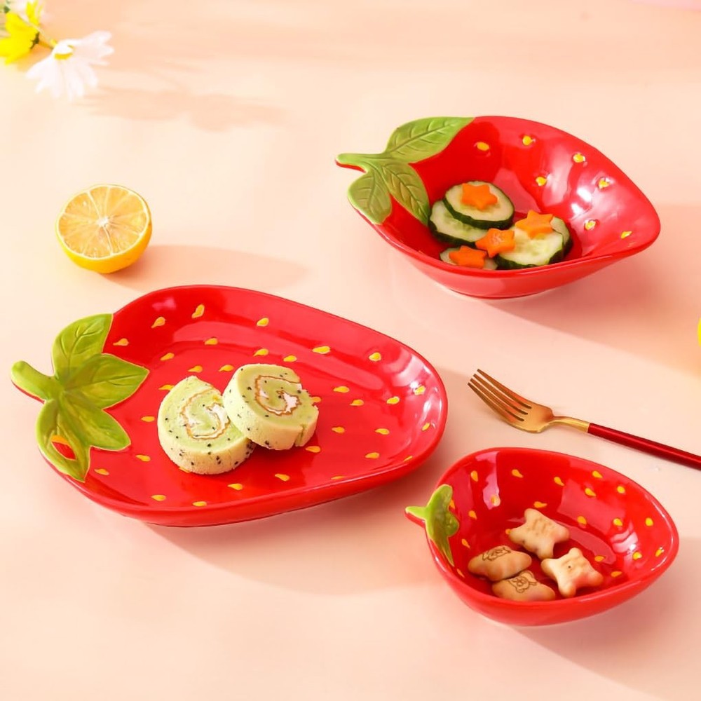 Creative Fruit Shaped Ceramic Dinner and Dessert Plate - Strawberry - 1 PCS