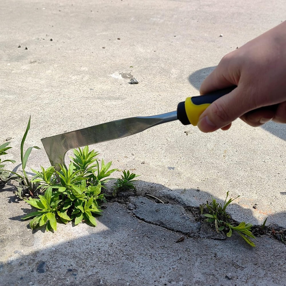 Lightweight and Efficient Crack Weeder - Essential Tool for Garden Maintenance