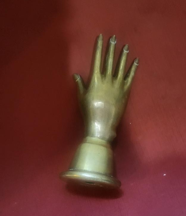 Indian  Hand Crafted All Brass Ring Stand