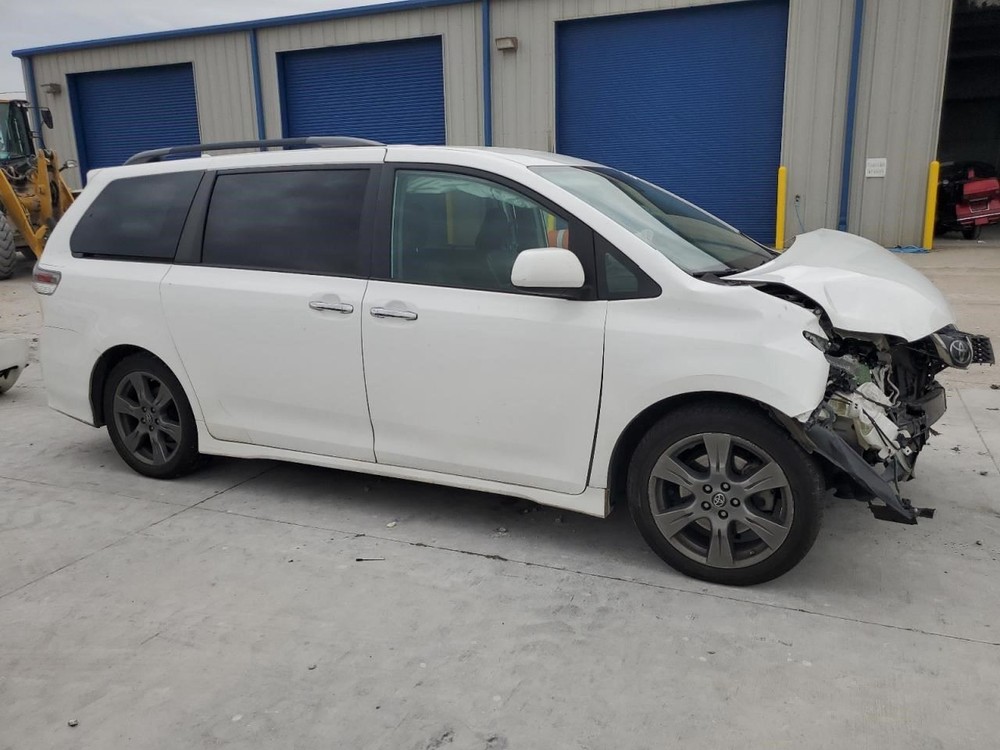Camera/Projector Camera Front Windshield Mounted Fits 18-20 SIENNA 364878