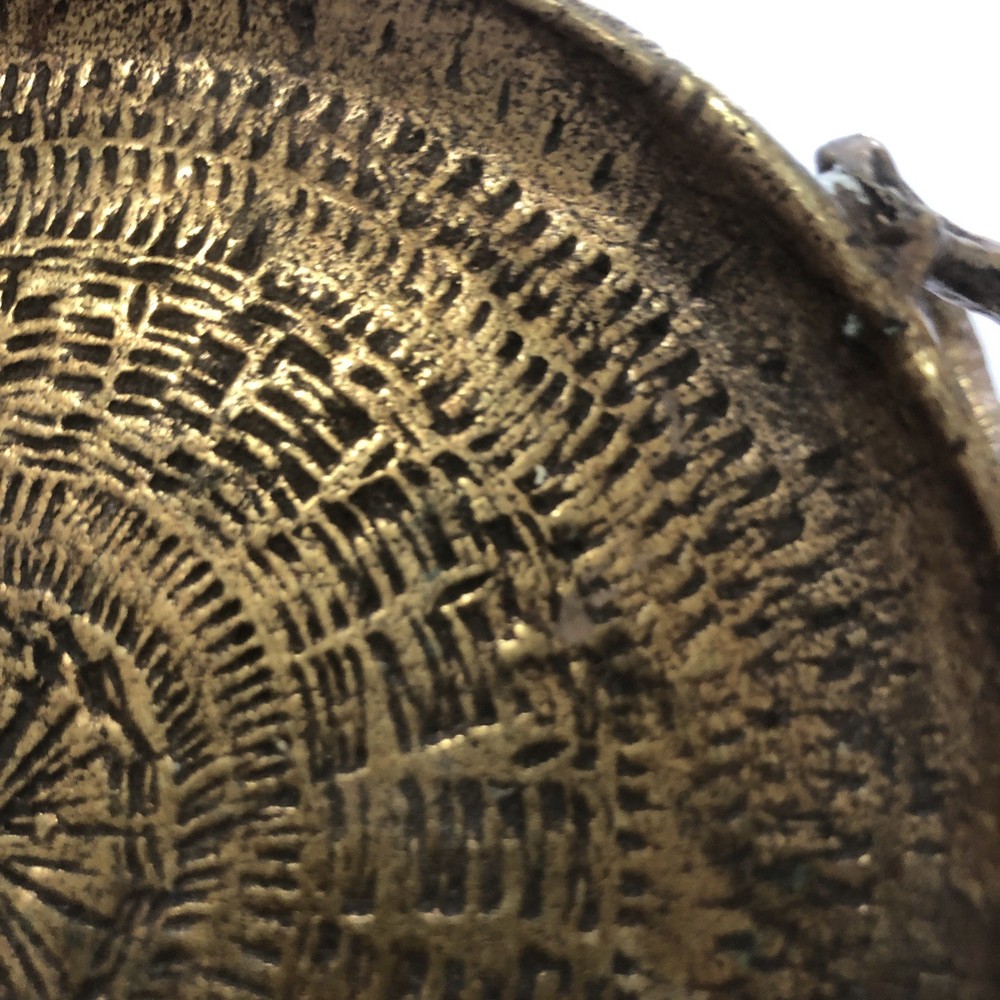 Antique Georgian Solid Brass Tazza Dish Centrepiece Held By Three Frogs