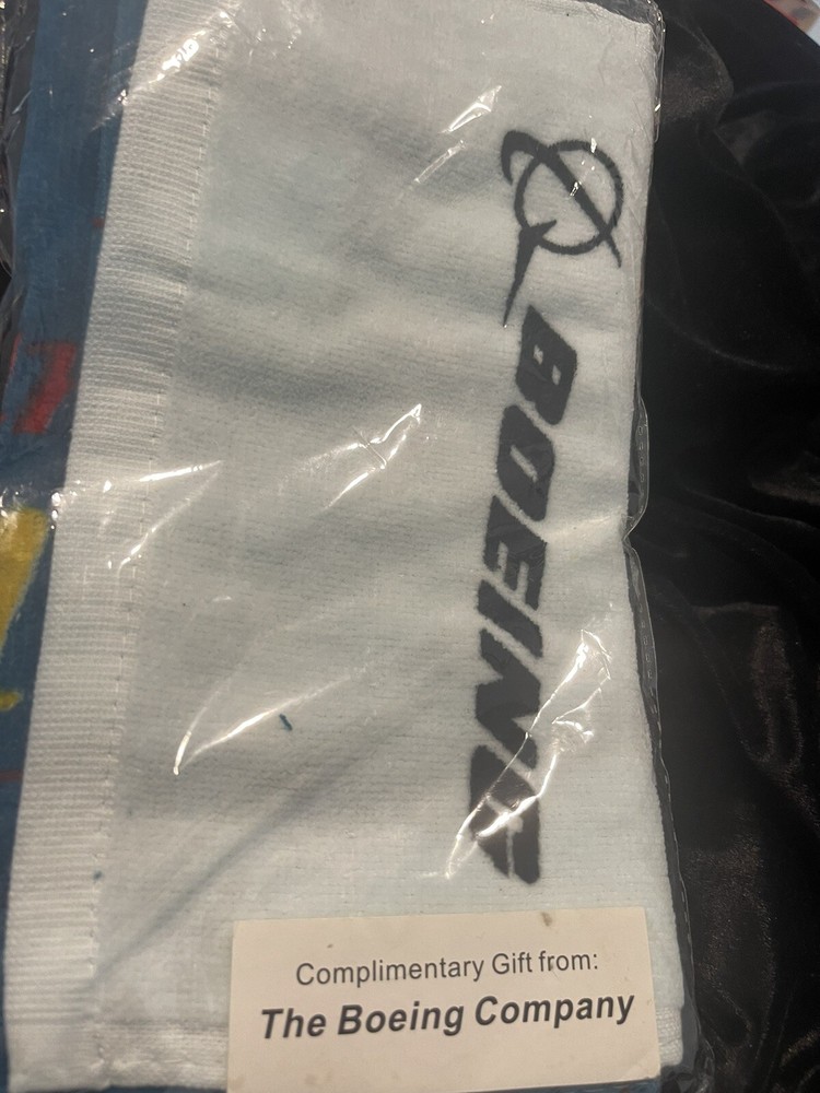 New In Sealed Package Boeing Complimentary Hand Towel