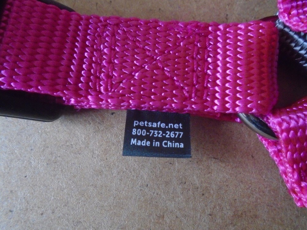 PetSafe Easy Walk Harness Small/Medium (Raspberry/Gray) No Pull Harness
