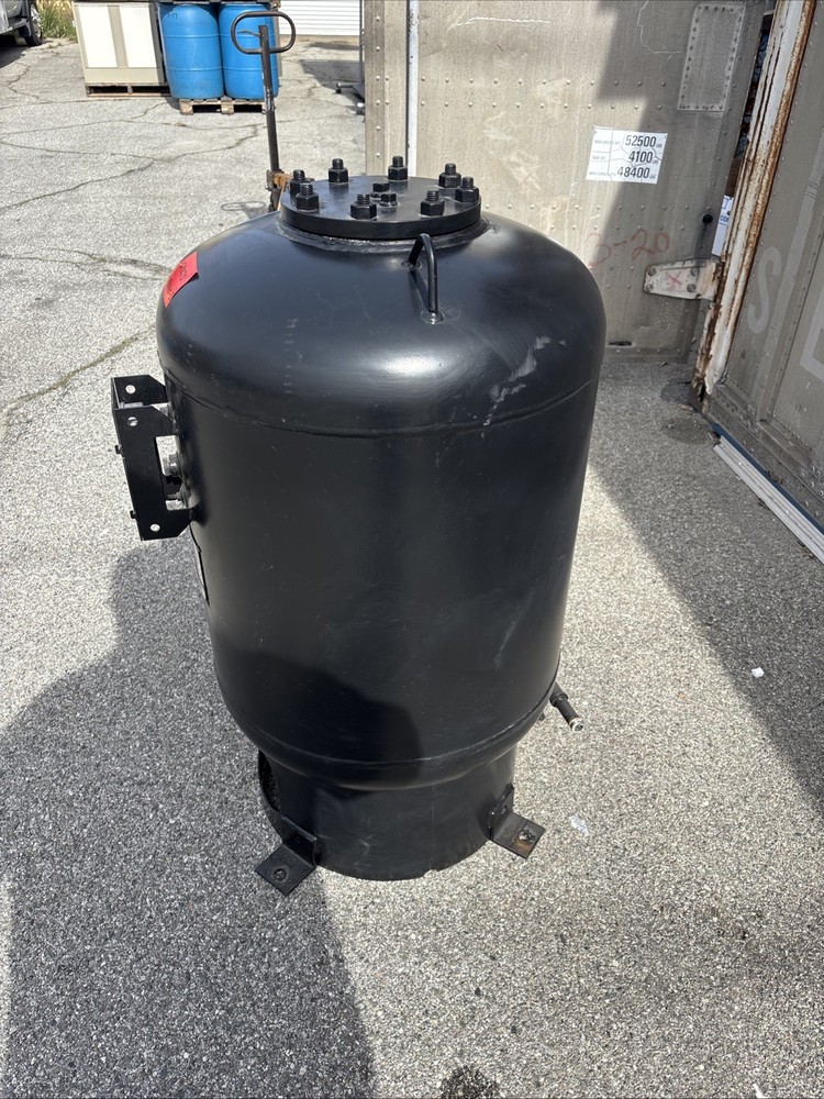 GRUNDFOS GFXA-200 53 Gallon Potable Expansion Tank Used