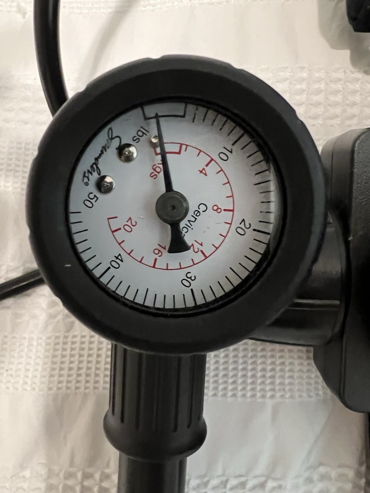 Saunder Cervical Traction Neck Device Pump
