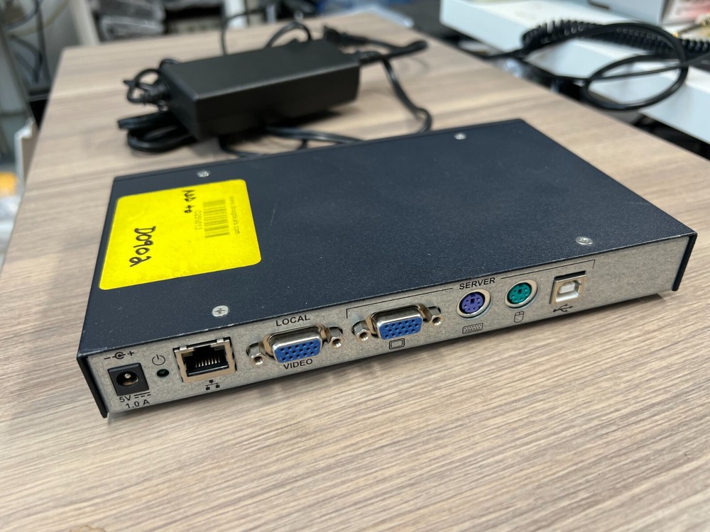 Avocent KVM switchview svip1020 with power supply