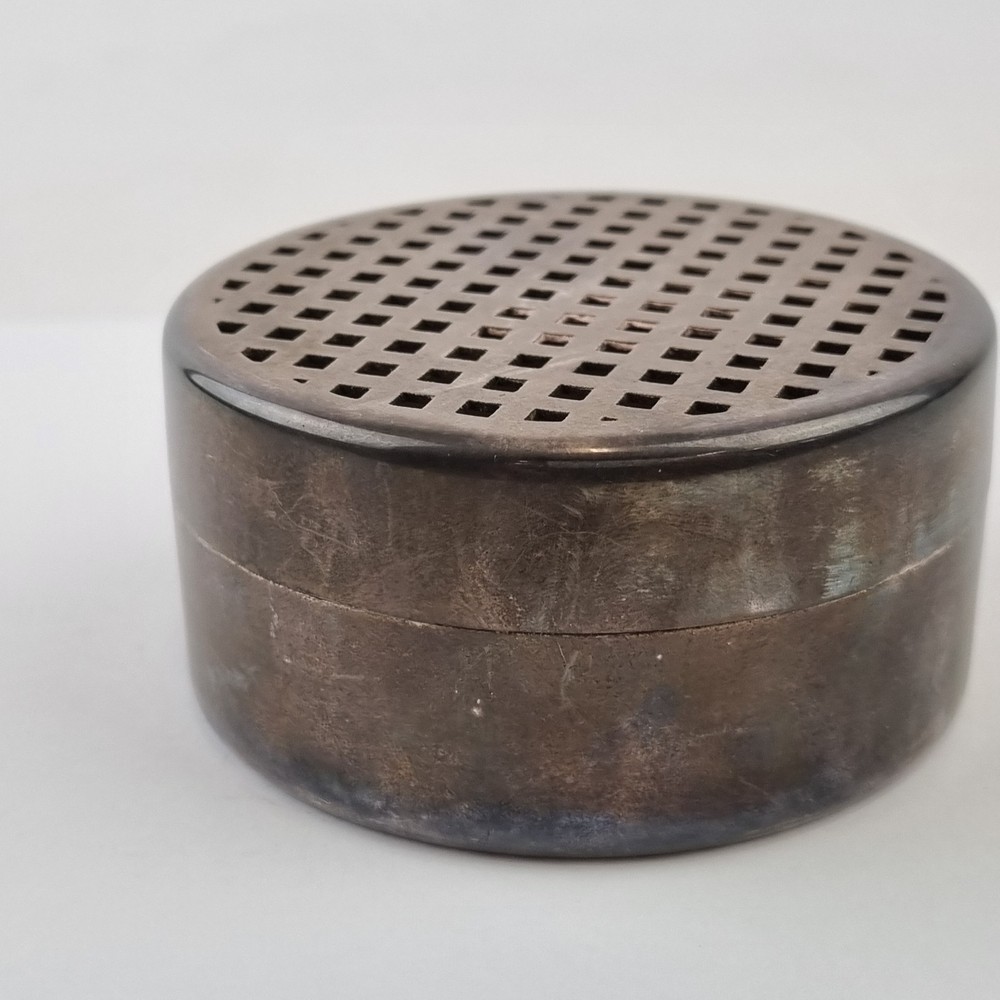Solid Silver Potpourri And Cover 7.9cm Diameter London 1994 Maker "LS"