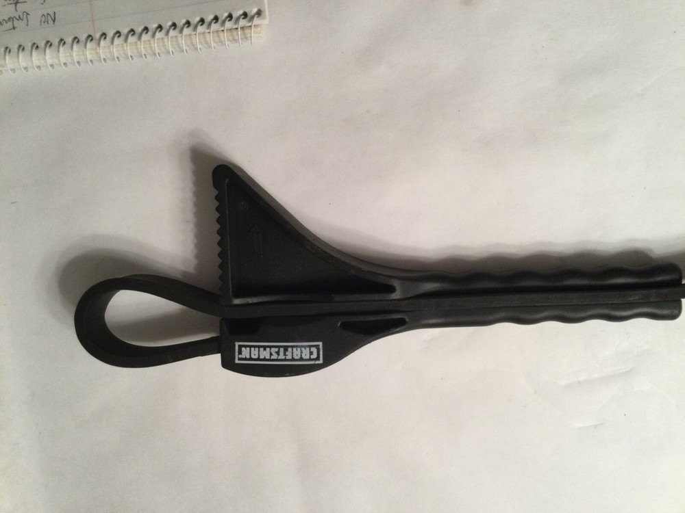 Craftsman Adjustable Sizes Rubber Strap Oil Filter Strap Wrench 45532