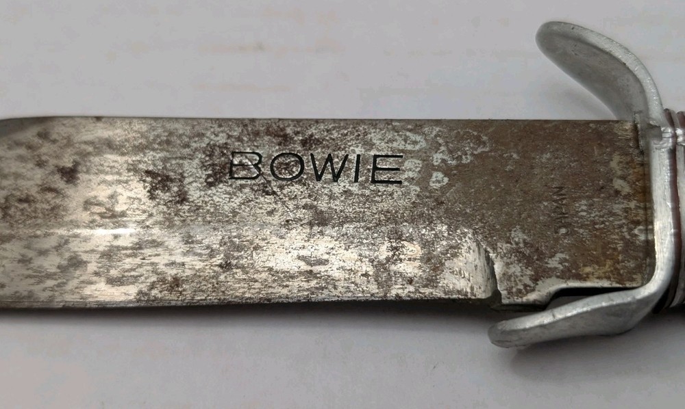 Vintage Fixed Blade Bowie Knife Need TLC
