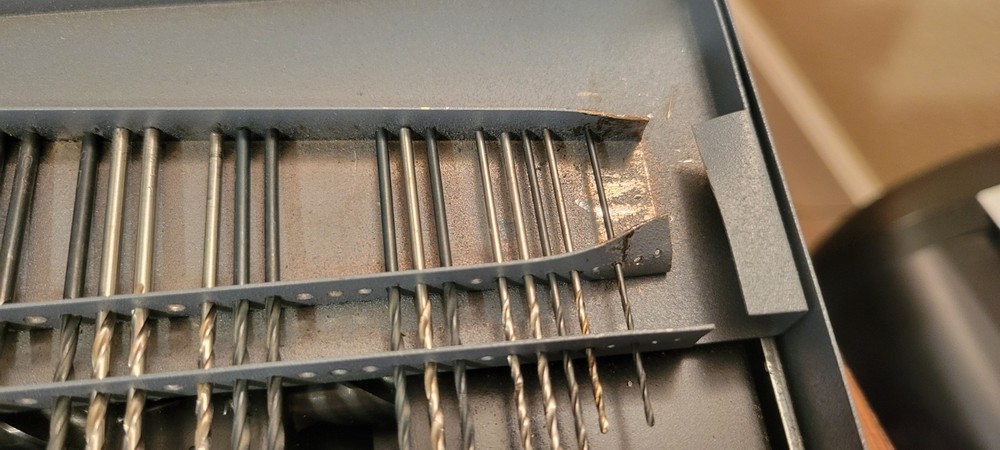 PARTIAL HUOT METRIC COMBINATION DRILL INDEX 92 ASSORTED HSS DRILL BITS
