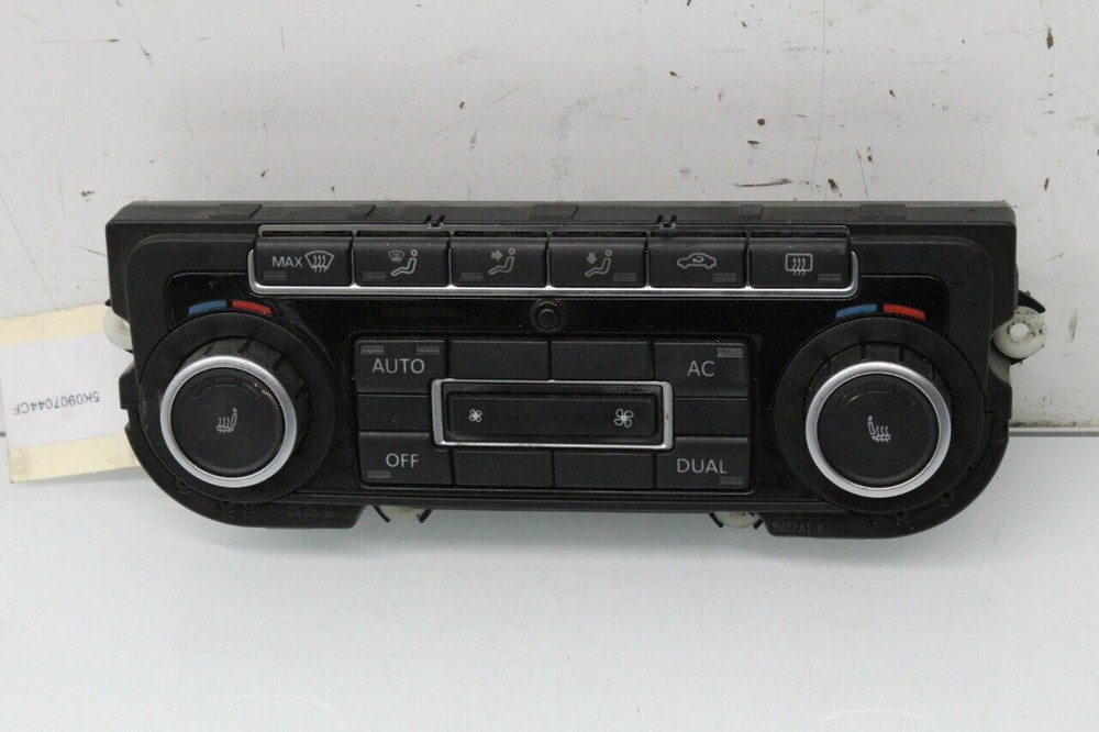 2010 2011 Volkswagen Eos Cc Climate Temperature Control Panel OEM