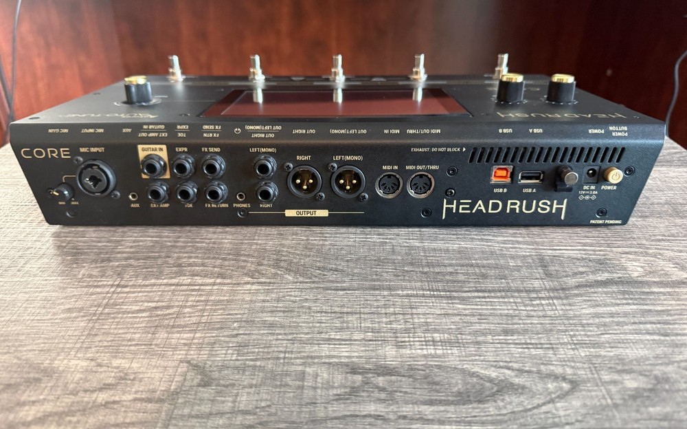 Headrush Core Multi-Effects Processor w/ Auto-Tune - Excellent Condition