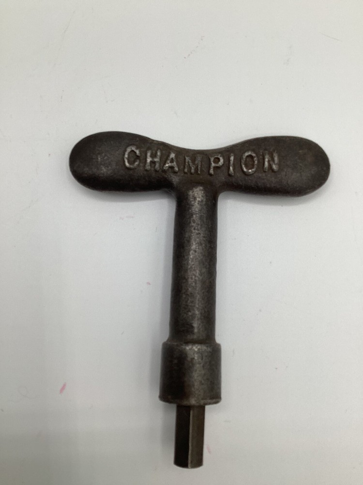 Vintage Champion T Tool 3.5”