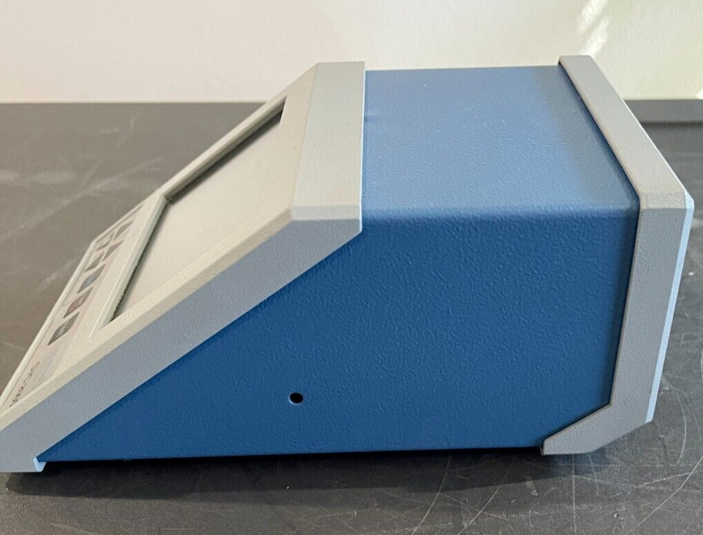 Vacuubrand CVC 2000 Vacuum Controller