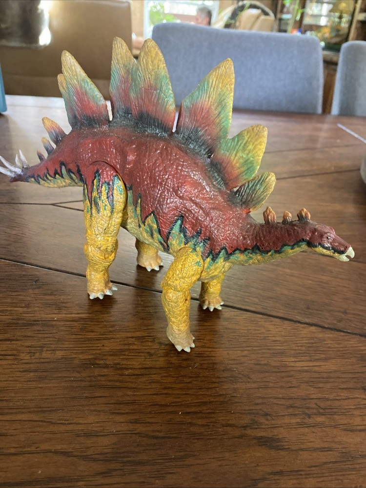 Discovery Channel Resaurus Poseable Legs Dinosaur Stegosaurus Perfect Condition