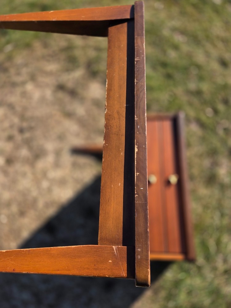One Mid-century Mersman ( 1950s-1970s ) step-up side table solid wood.