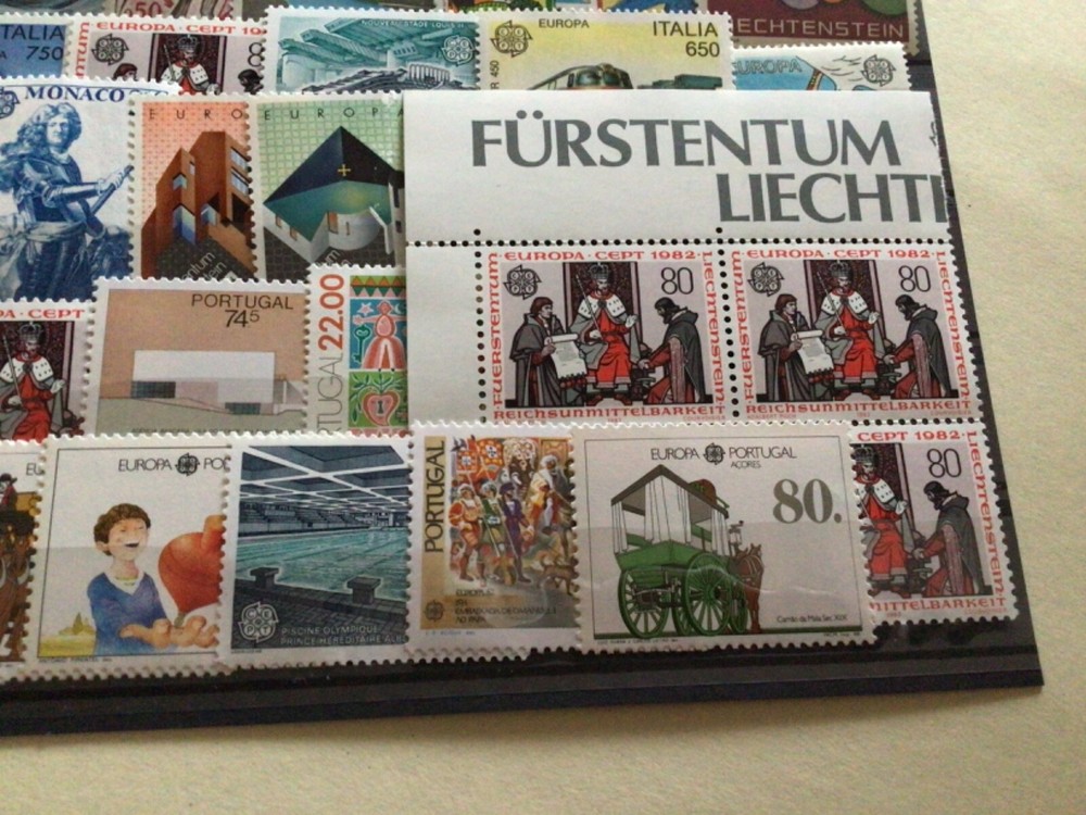 Europe mint never hinged stamps A12792
