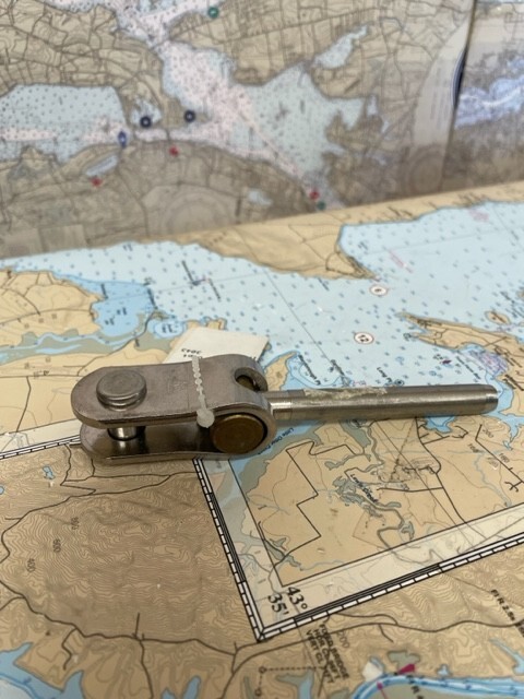 C. Sherman Johnson #17206 Toggle Jaw