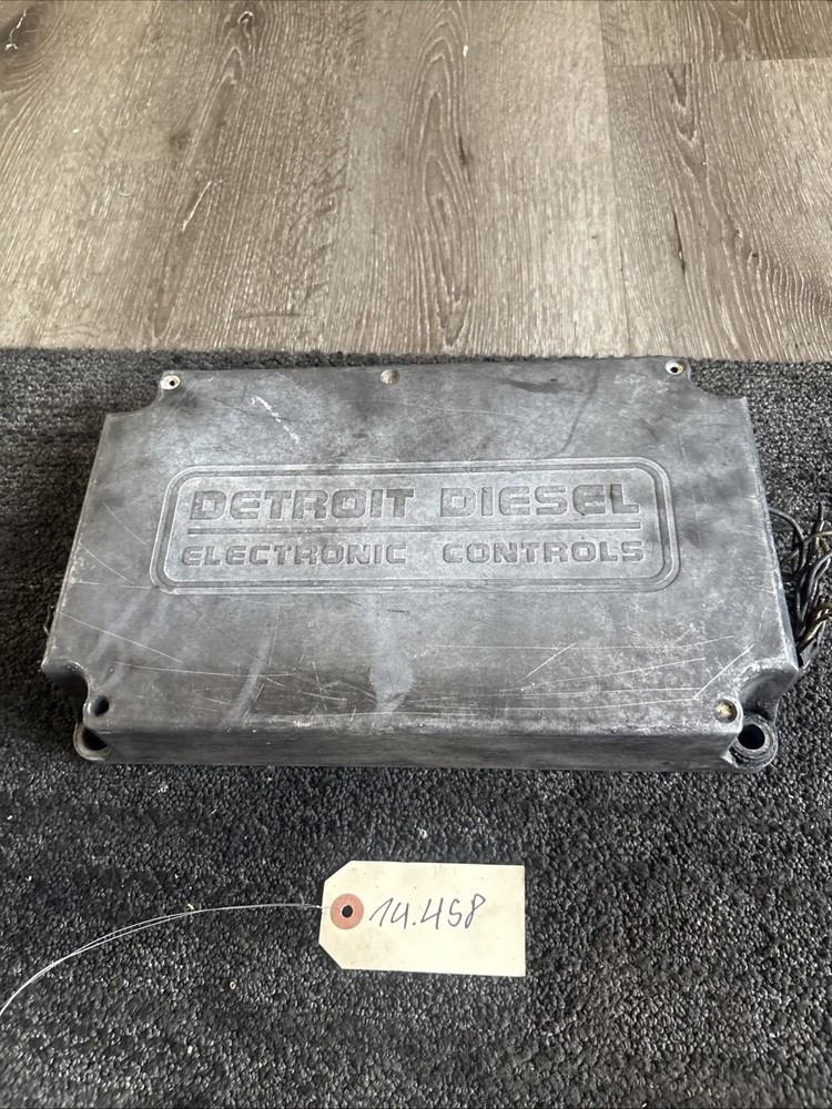 DETROIT DDEC III  ENGINE CONTROL MODULE P23518743