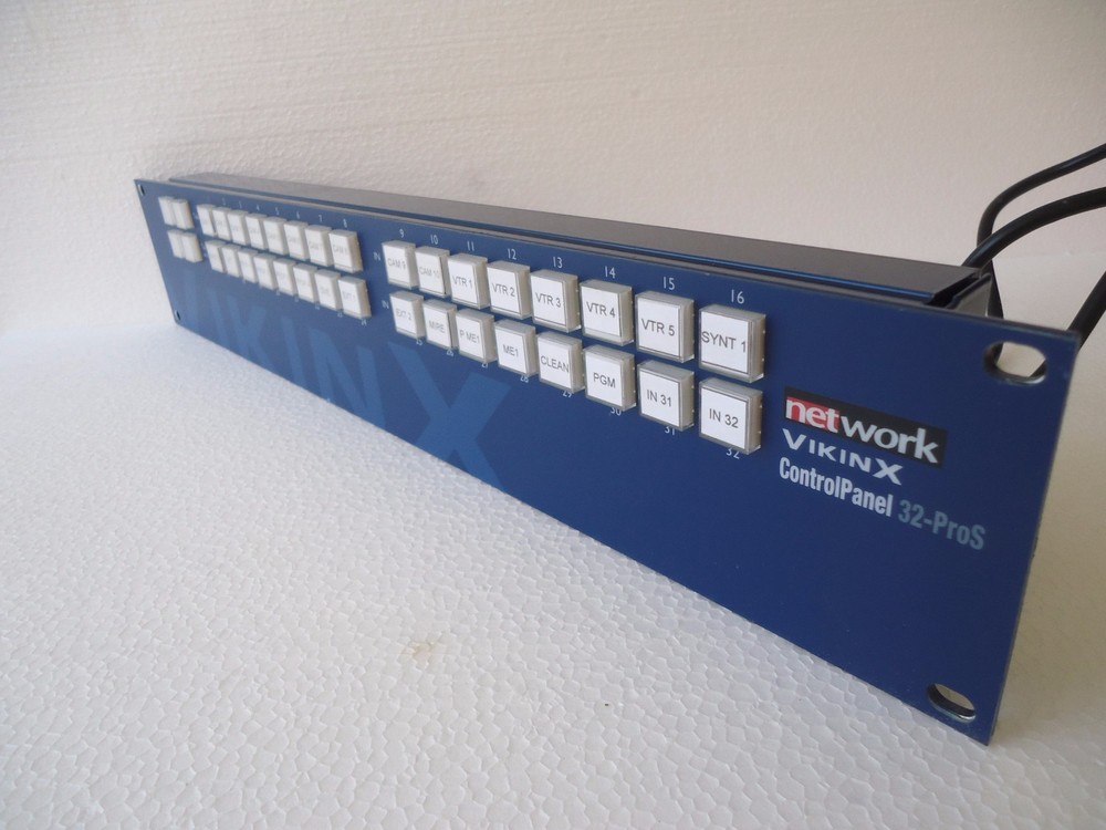 NETWORK VIKINX 2U CONTROL PANEL 32-ProS INCLUDING UNIVERSAL POWER SUPPLY