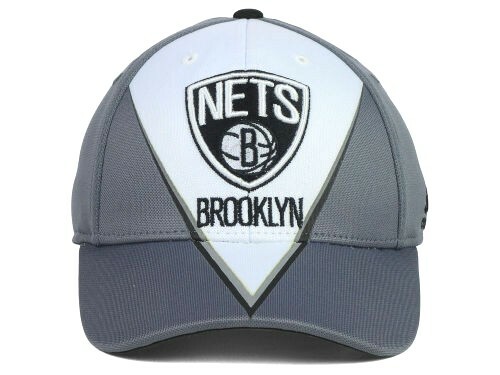 Brooklyn Nets adidas NBA Slasher Fitted Cap Hat - Size: S/M
