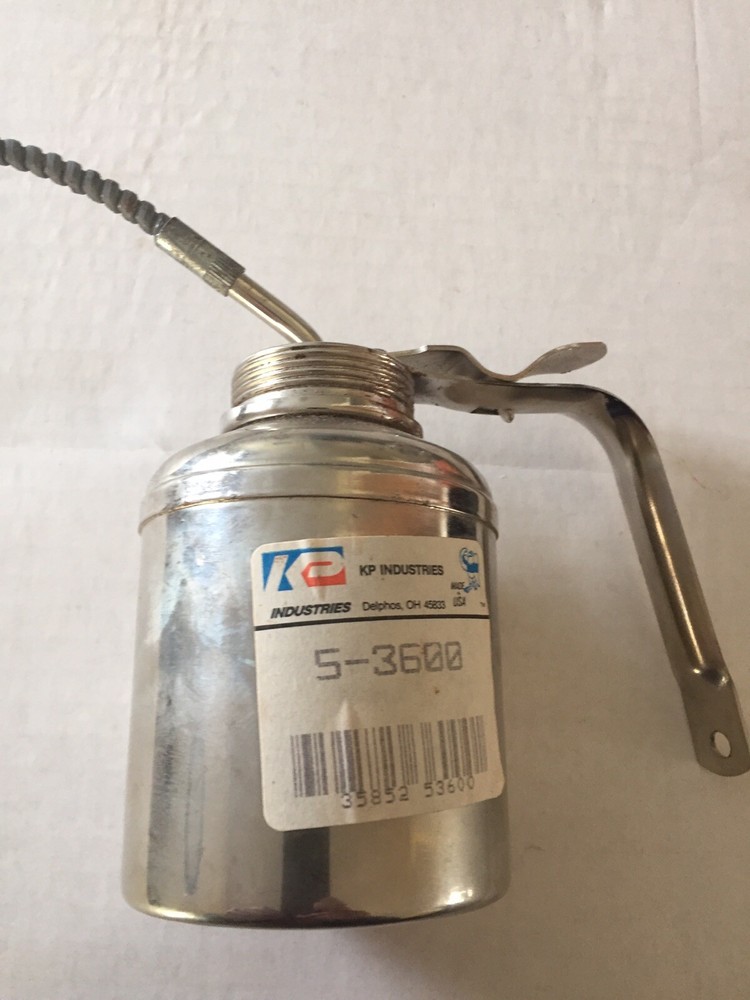 Oiler, Pistol, 7/8 Pint 8”flex Spout,Plated