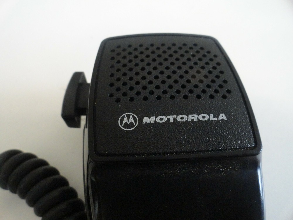 LL6: Motorola Speaker Microphone