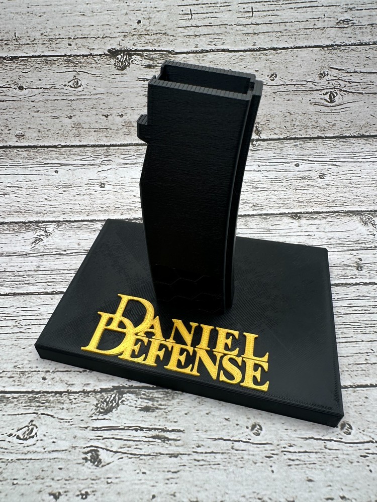 Daniel Defense PCC Display Stand – Polymer Base | Tactical