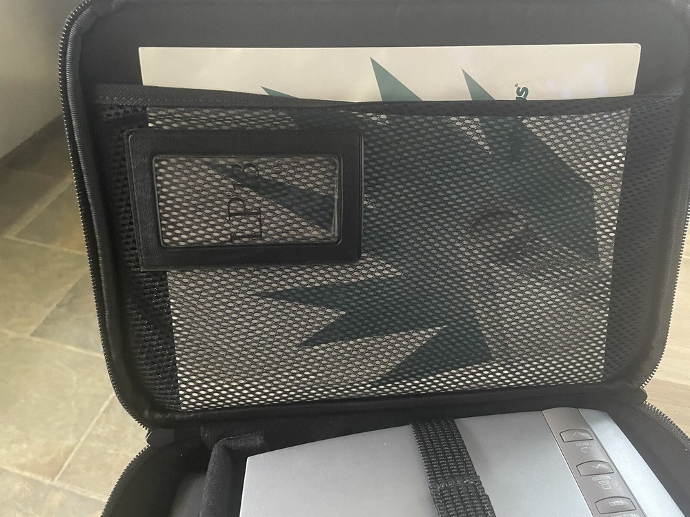 InFocus LP130 DLP Projector + Case, Cables, and Manual