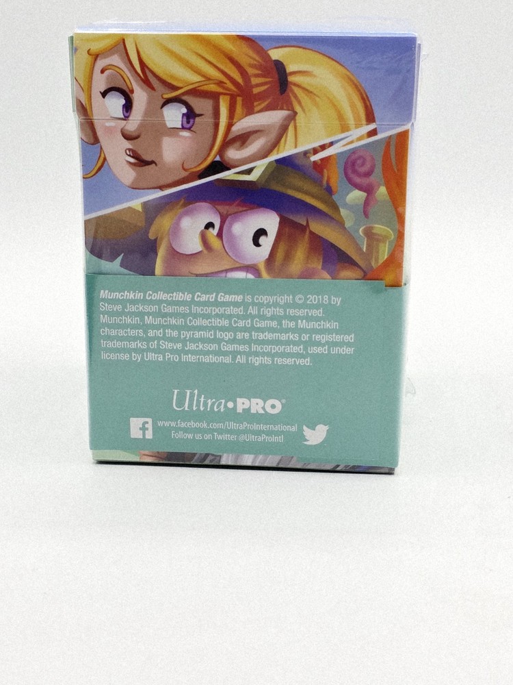 Munchkin Ultra Pro 100+ Deck Box with Self Locking Lid
