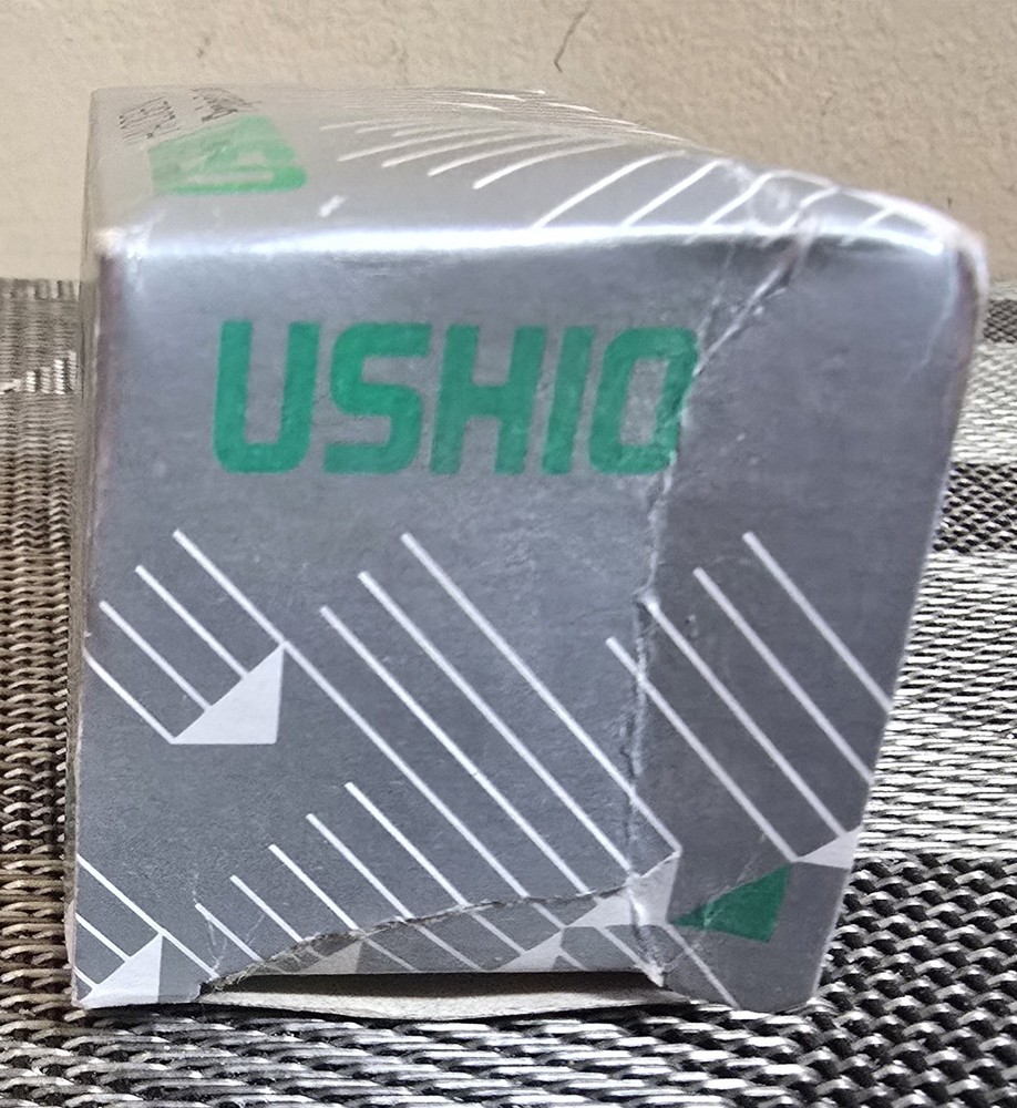 USHIO Halogen Projector Lamp Bulb BLC 120V 30W