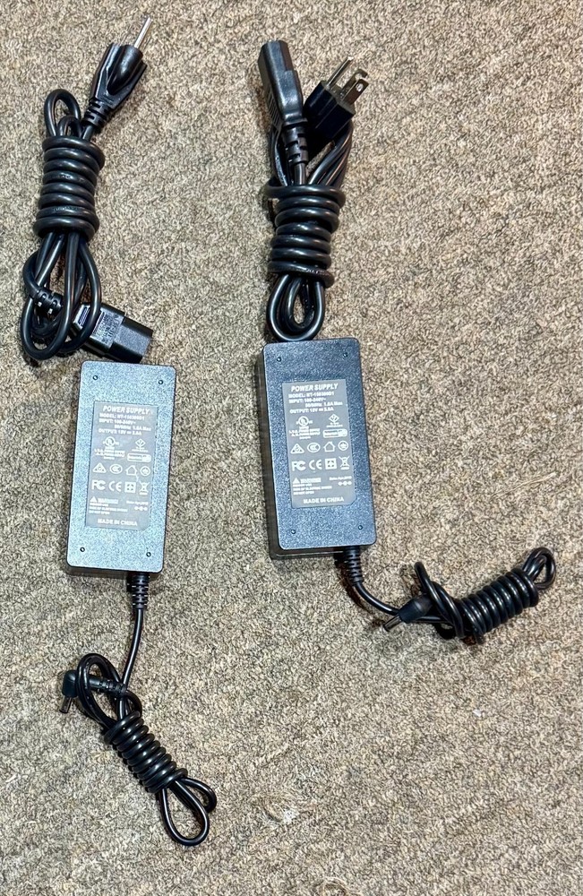 ON SALE NEEWER 2 Pack LED Lights- USED !!