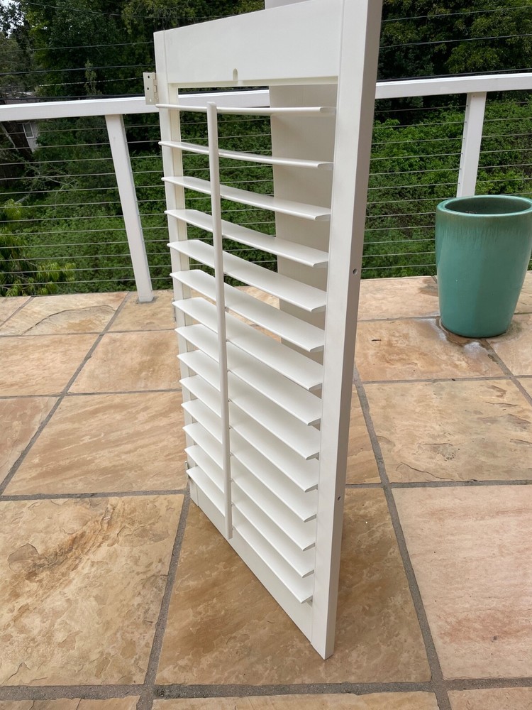 plantation shutters white