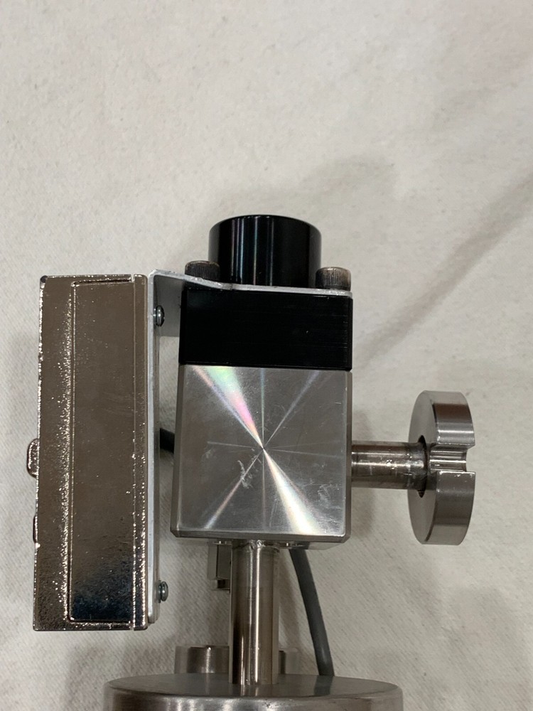 MKS Baratron Capacitance Manometer CV7627D-05 Baratron Isolation System