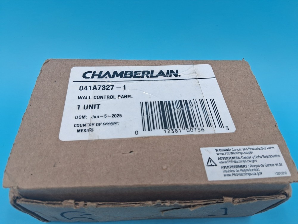 Chamberlain 41A7327-1 Motion Detecting Wall Control Console Security 2.0 TTC