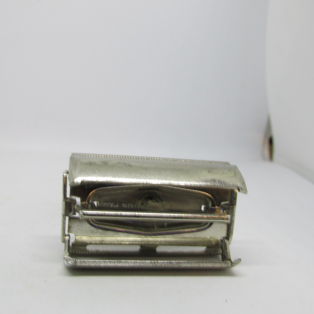 Gillette Black Handle Super Speed Razor R1 1971 Model