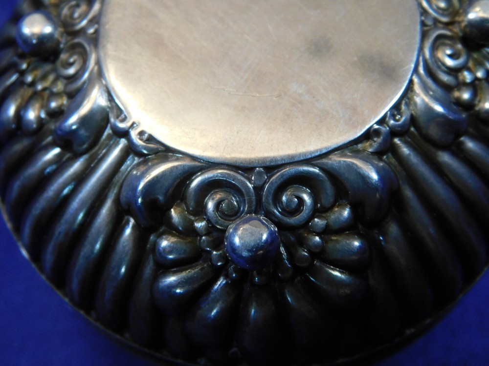 GORHAM EARLY FOOTED STERLING SILVER BOX #120 - GOOD CONDITION MONO M1