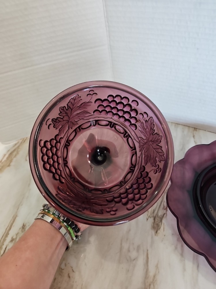 Vtg Mosser Grape & Cable Pattern Amethyst Purple Color Covered Dish