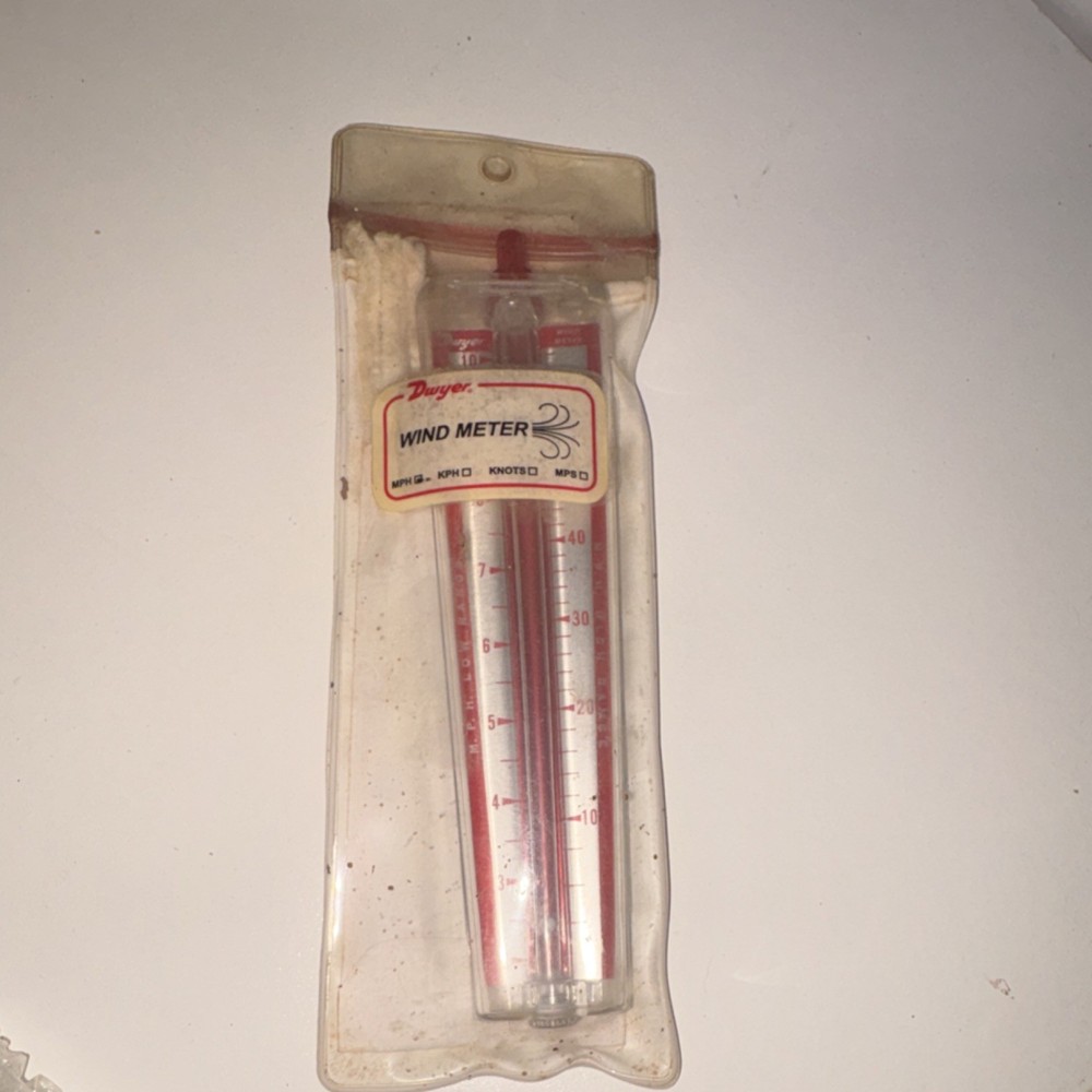 Dwyer Wind Meter Air Flow Anemometer with Case