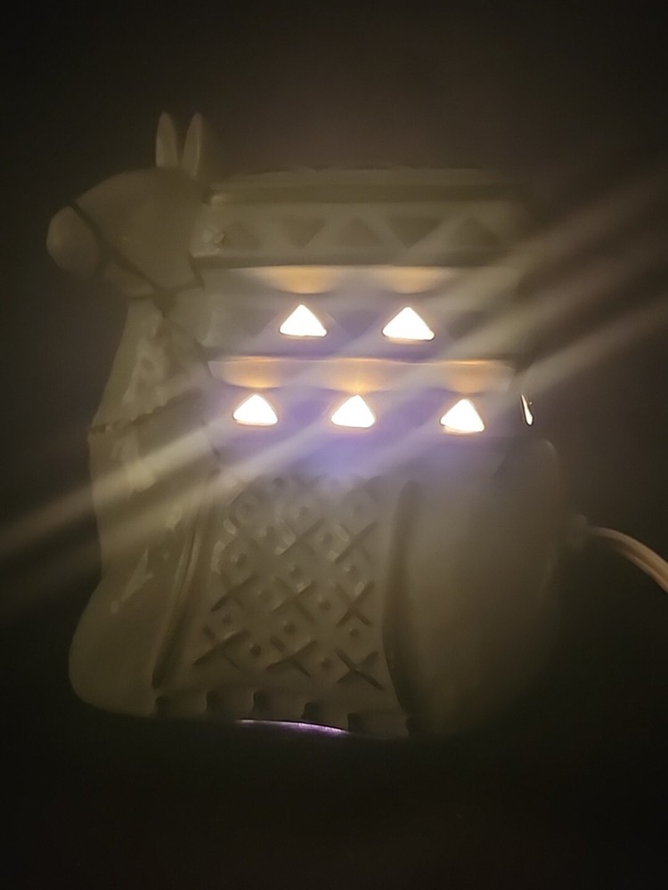 Camel With Howdah White Ceramic Figurine Vintage Night Light Working Condition